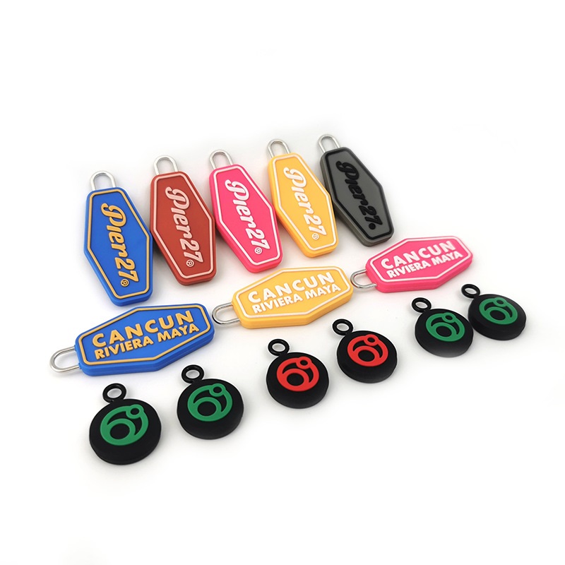 LankeLogo Zipper Head Blue Auto Lock Letter Design Custom Logo Slider Rubber Zipper Puller LOGO 3D Silicone Zipper Puller