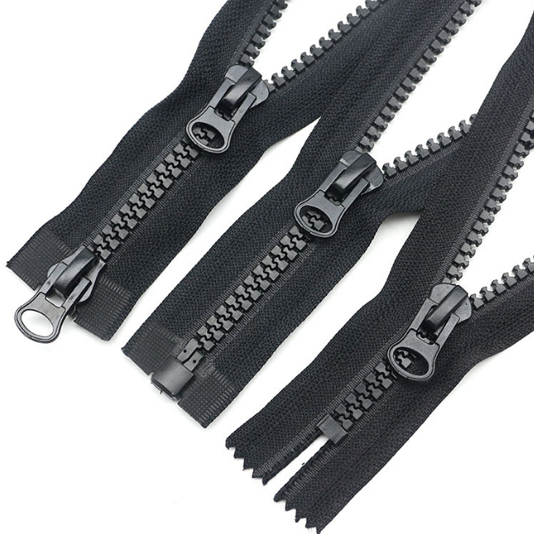 Zipper Detail 1