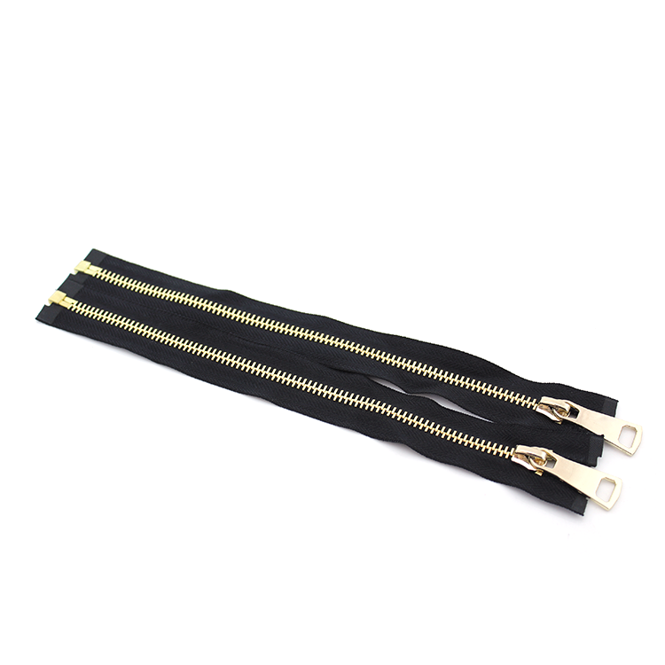 Metal Zipper Detail 3