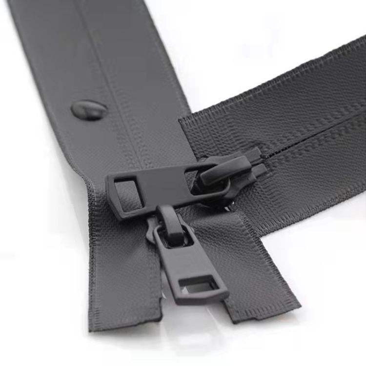 Metal Zipper Detail 4