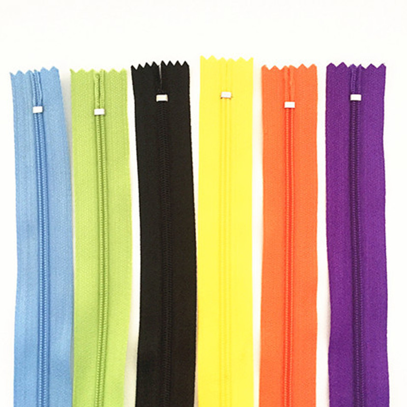 DAWEI Brand 3# 4# 5# 6# 7# 8# Recycled Double Sliders Industrial Nylon Zipper Long Chain Tape Pants Zipper