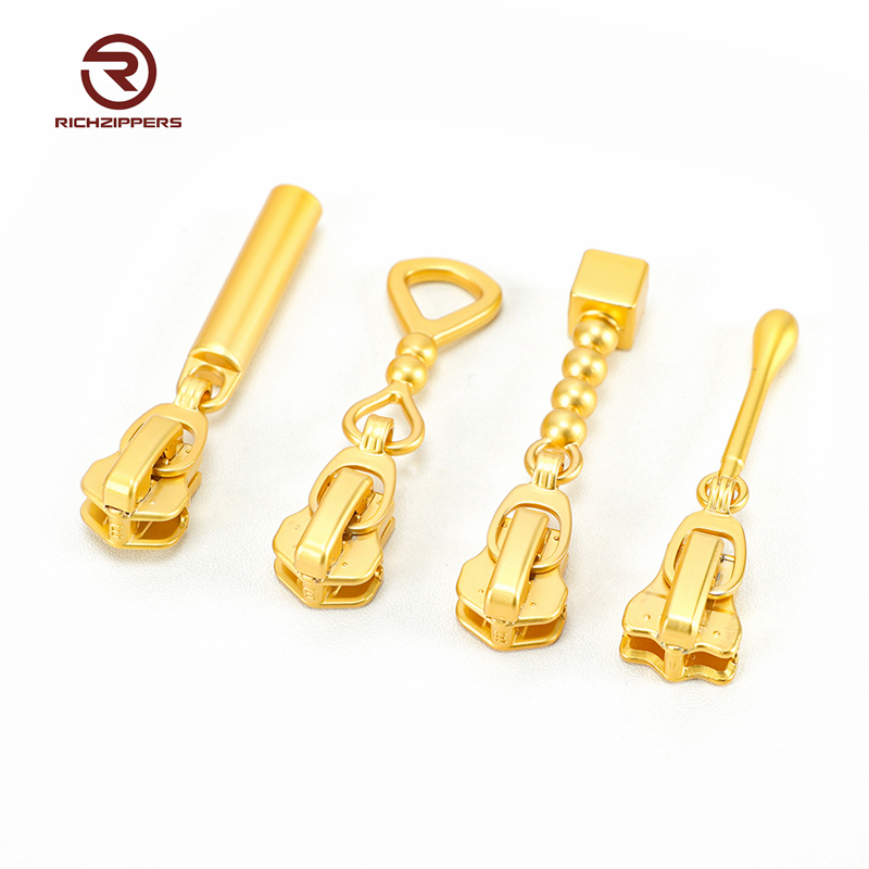 Custom Zip Puller Garment Metal Zipper Puller Slider Head Puller Zipper Custom Logo Bag Zipper