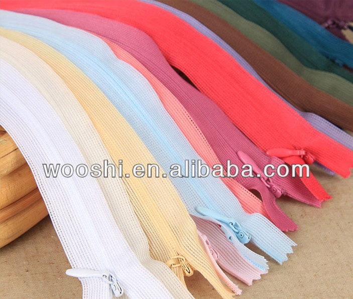 Factory Manufacturer's Price Close-End Nylon Zipper Colorful Lace Tape Plastic Invisible Zippers for Jackets Dresses OEKO-TEX