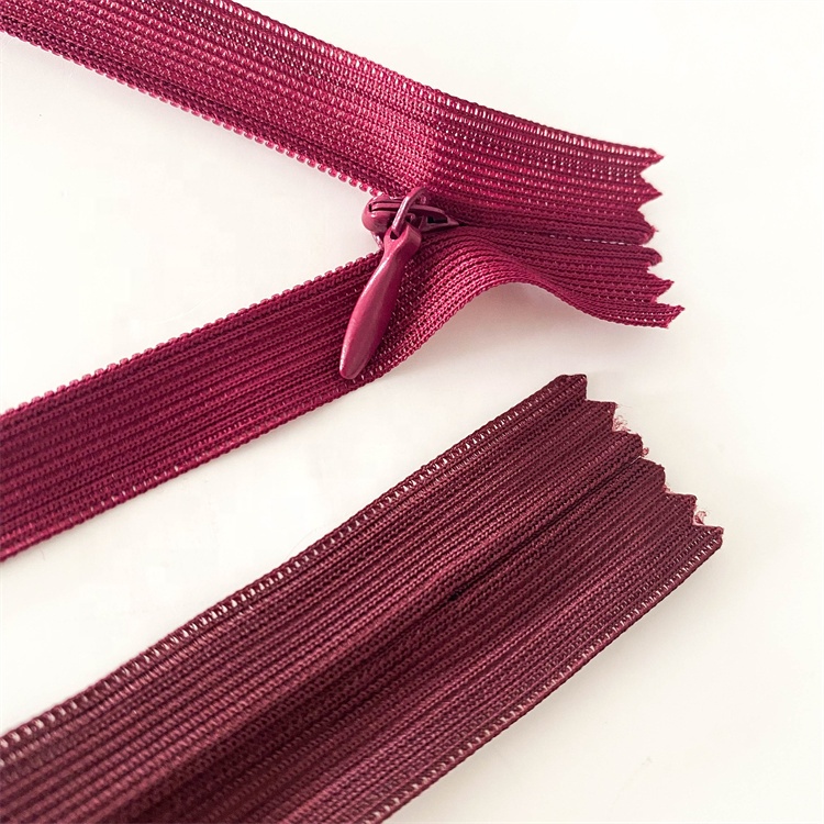 Factory Wholesale High Quality Sustainable 25cm SBS3# Invisible Lace Nylon Plastic Closed Self-Locking Zipper Wine Red Garment