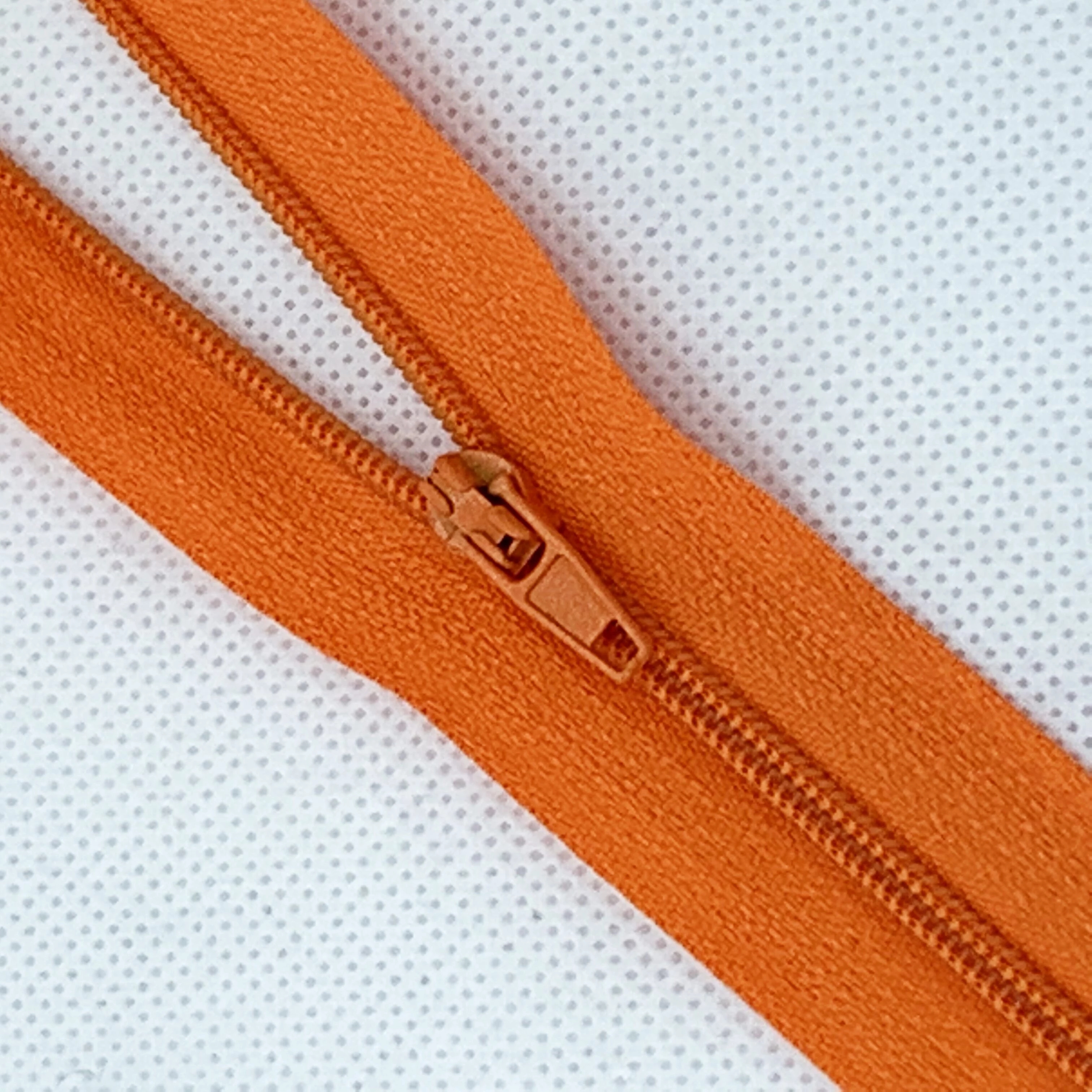 Frosted Clear Zipper Close-End Coil #3 Nylon with Slider and Puller Different Color Auto Lock for Garment and Custom Bags