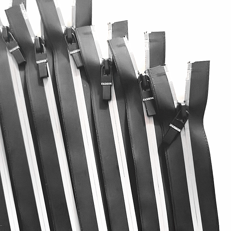 3# Black Waterproof Reflective Zippers Open End TPU Nylon Zipper