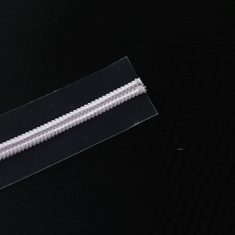 Wholesale Transparent Waterproof#3 And #5 Clear PVC Zipper In Roll Nylon Zipper For Makeup Bag