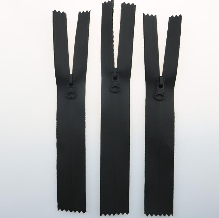 Durable TPU Waterproof Zipper for Outdoor Jackets and Gear
