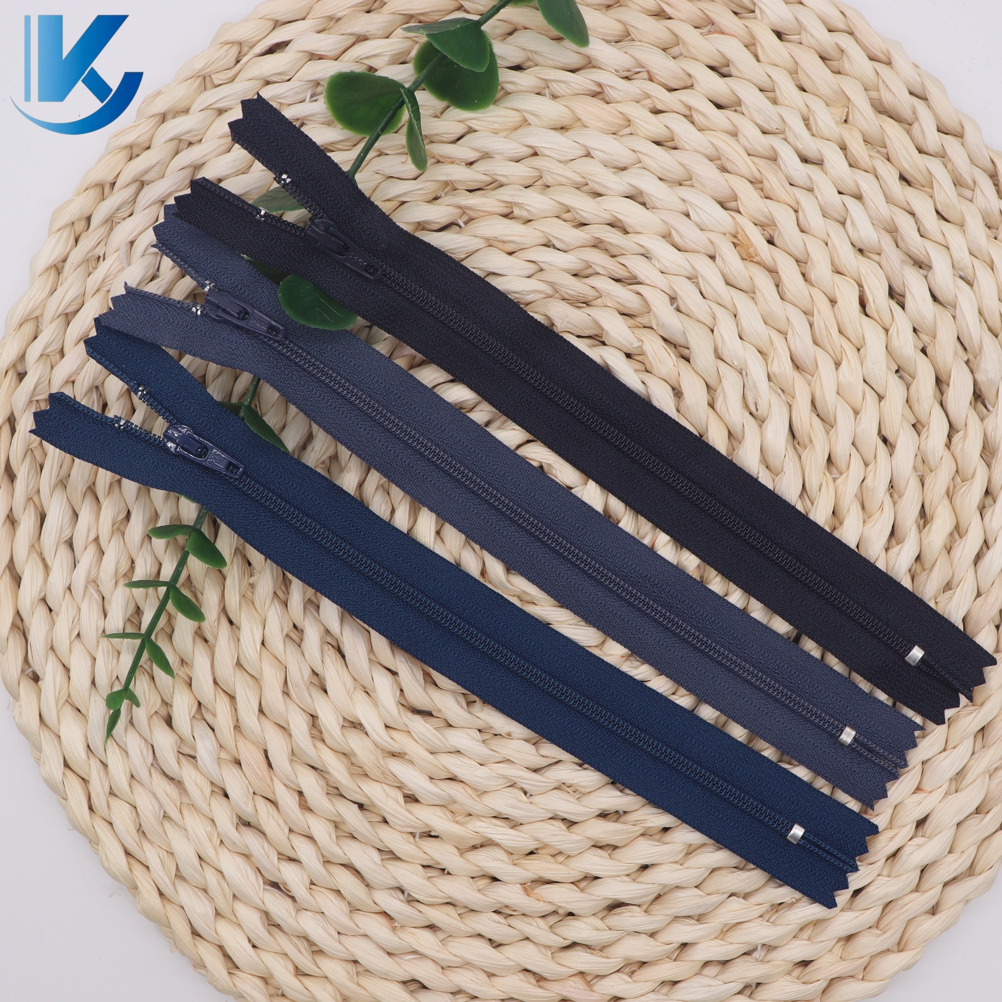 Stock Original YKK3 # Zipper Nylon Closed Zipper 20cm 15cm High-quality Suit Pants Zipper Original YKK Zipper