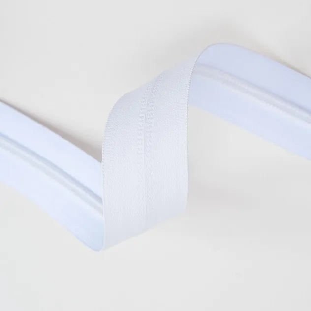 Nylon Zipper View 2
