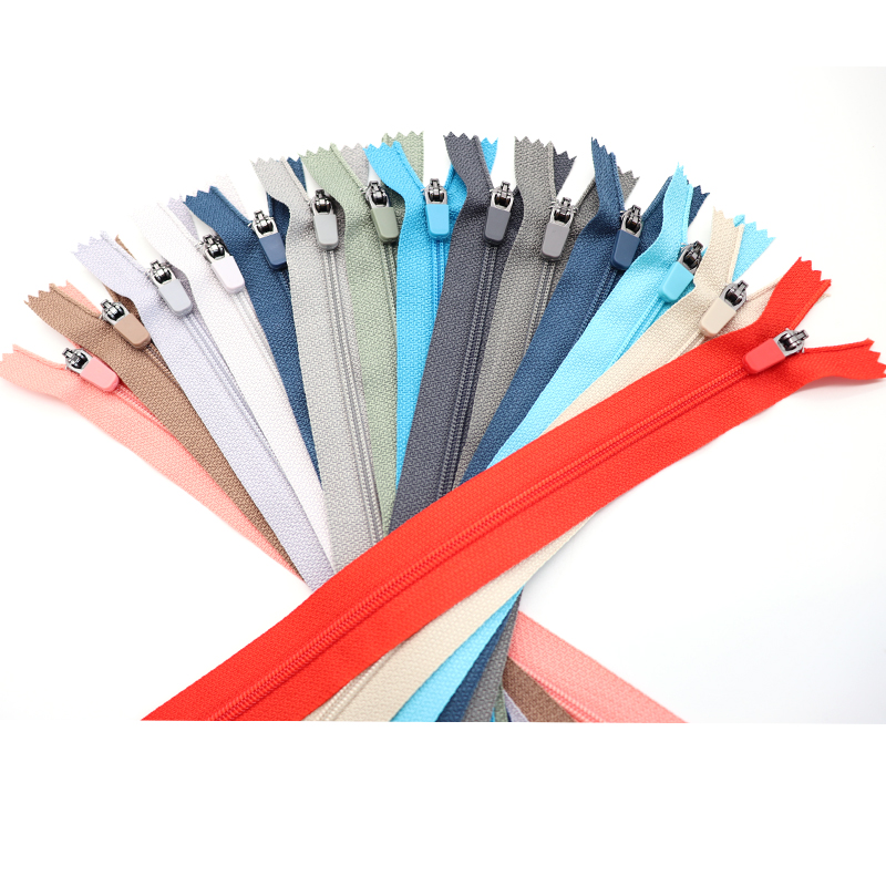 Colorful Custom Pocket Zipper With Rubber Puller Head Close End Sewing Nylon Zipper for Cycling Sport Zipper #3