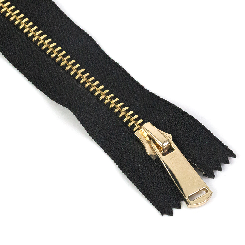 Zipper detail