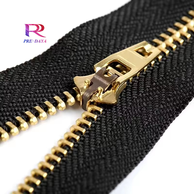 Zipper Detail 1