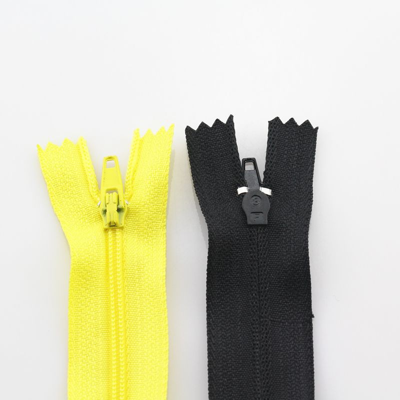 Length 20 CM / 3 # Nylon Closed Tail Zipper/Bags/Pants Buckle/Home Textile Color Pocket Chain Lock
