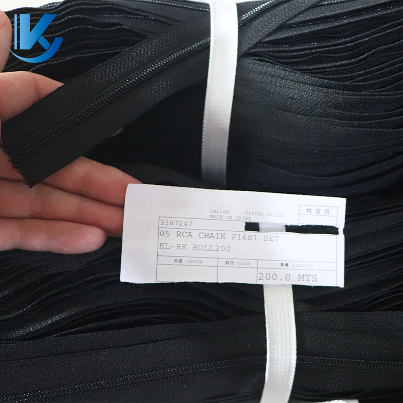 #5 Nylon Zipper Long Chain Continuous Long Chain Nylon Coil Zipper Custom Zipper Long Chain Roll