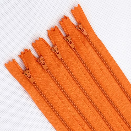 Frosted Clear Zipper Close-End Coil #3 Nylon with Slider and Puller Different Color Auto Lock for Garment and Custom Bags