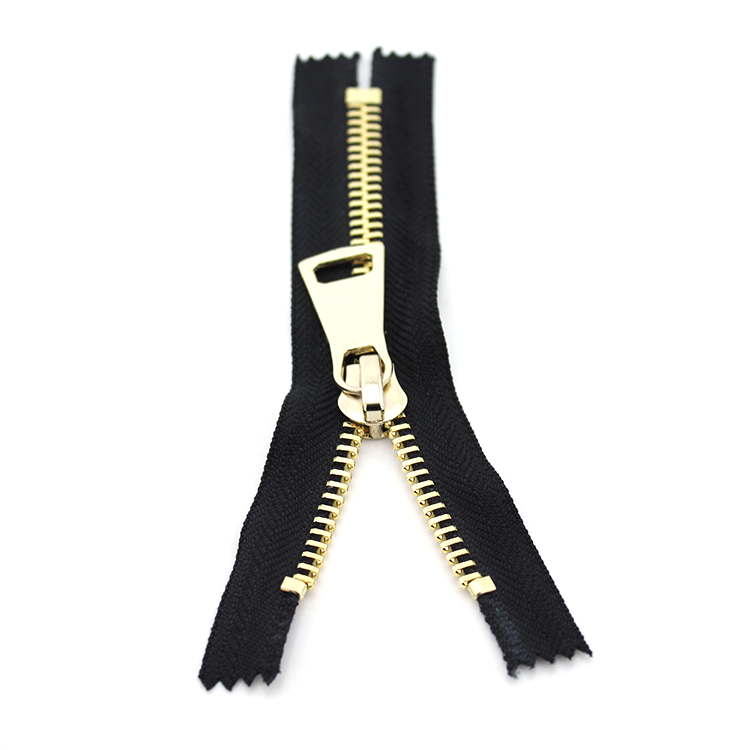 Metal Zipper Detail 4