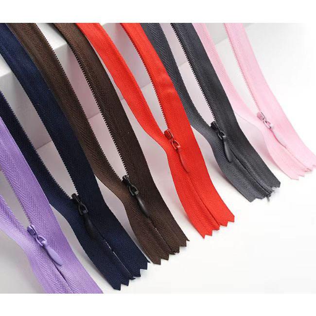 Metal Zipper Detail 3
