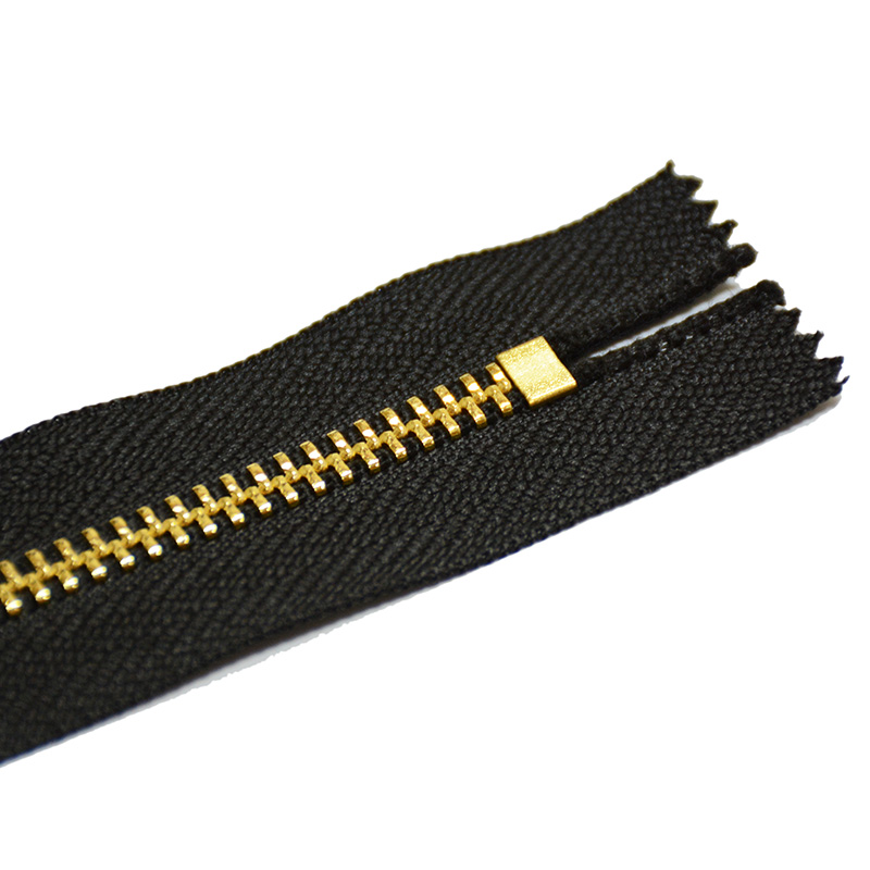 Sustainable 30cm 5# Brass Zipper Gold Polished Metal Fast Delivery Zip Line for Shoes Eco-Friendly Closed Fabric