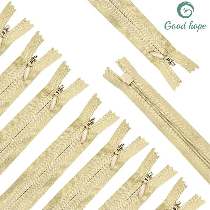 Zipper Detail 5