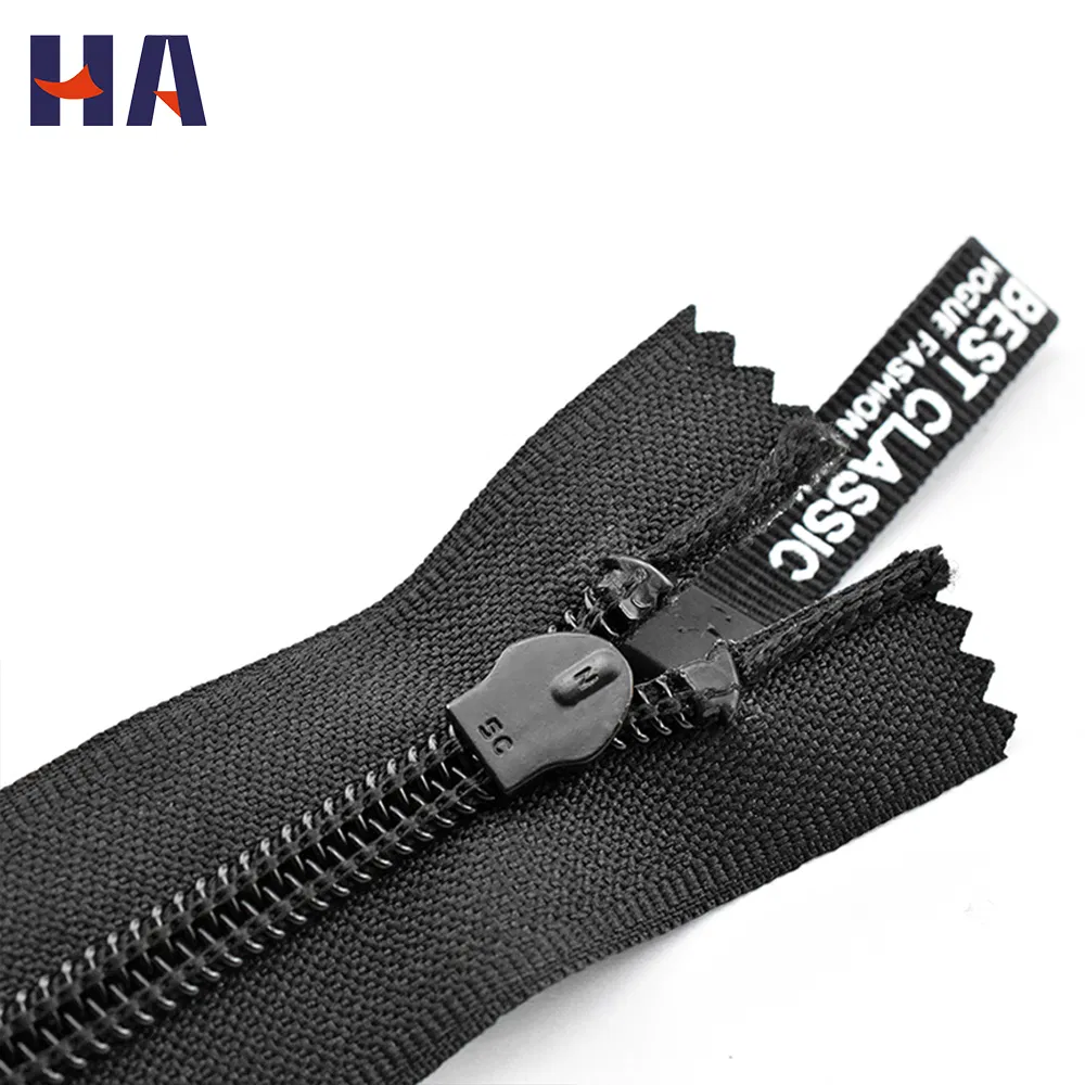 Wholesale 3# 5# 7# Open End TPU Waterproof Nylon Zipper PU Water Resistant Zipper Outdoor Jacket 100% Waterproof Nylon Zipper