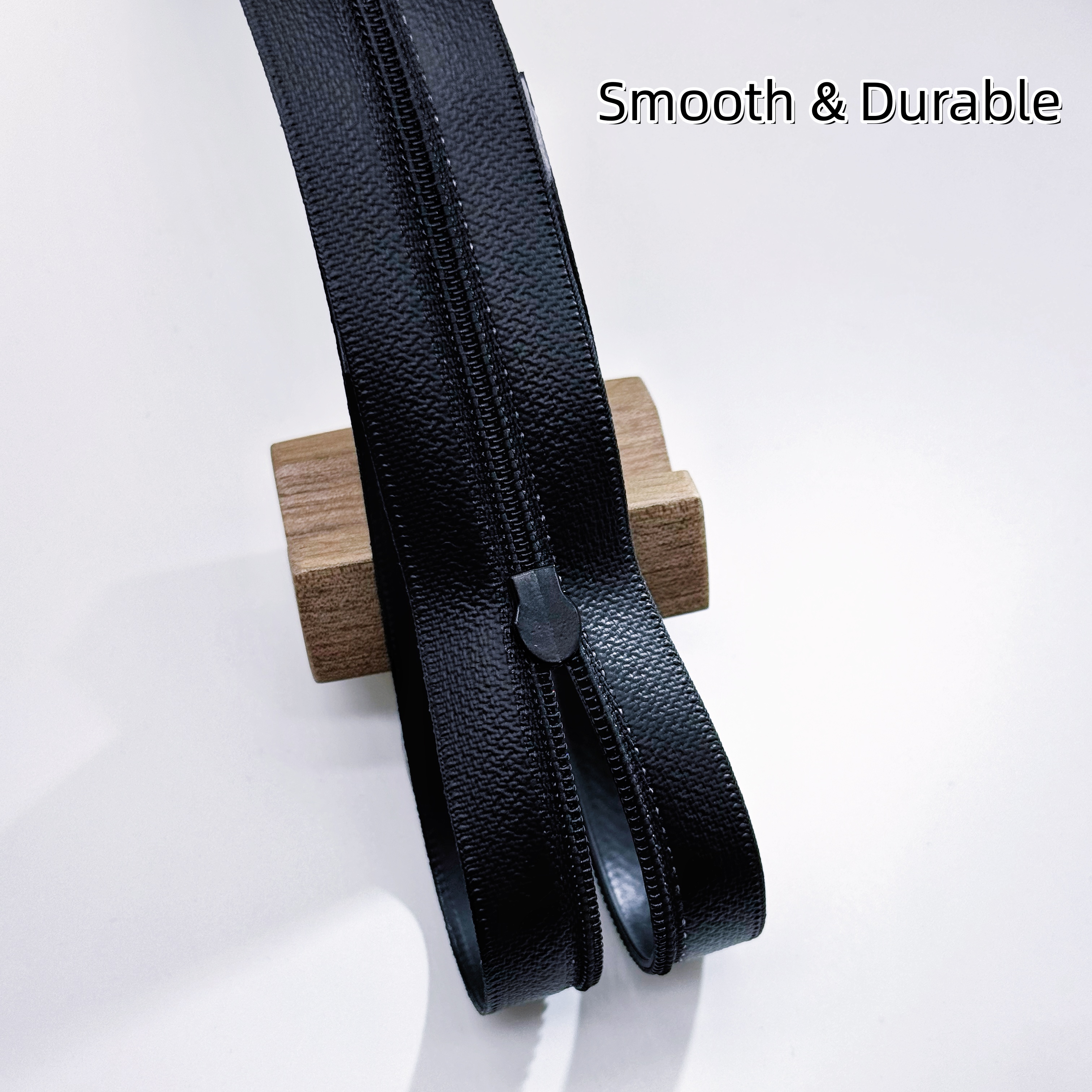 Customizable 10cm-60cm Eco-Friendly 5# Nylon Open-End TPU/PVC Airtight Waterproof Zipper For Bags Shoes Garment