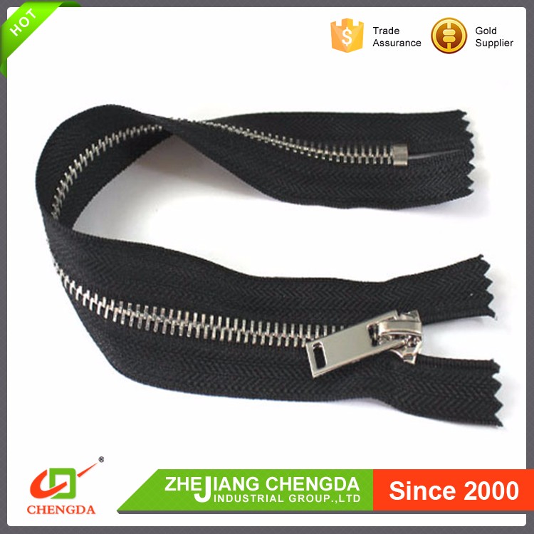 Metal Zipper Detail View 1