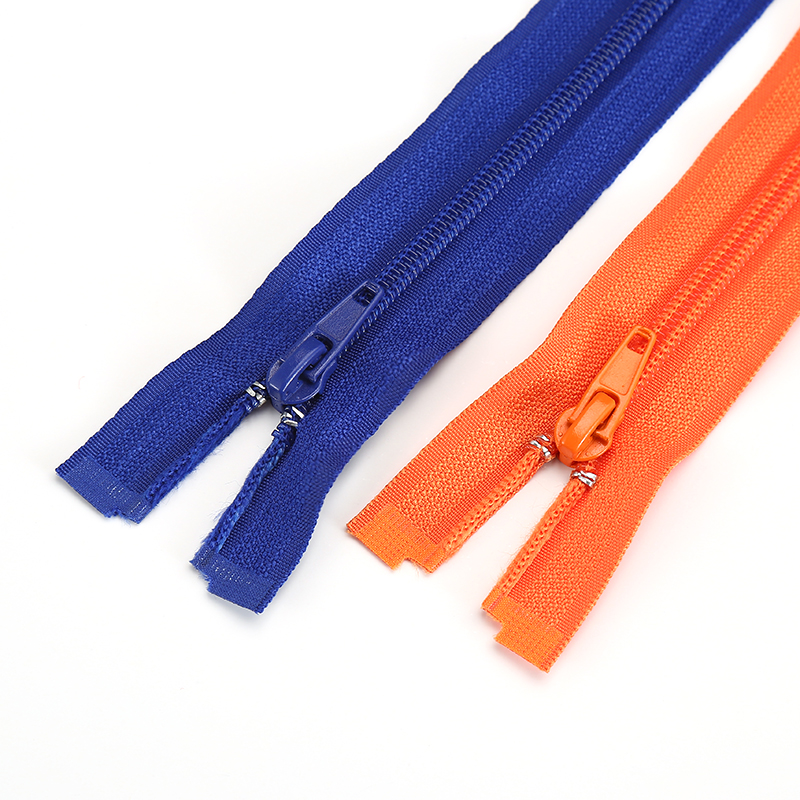 Wholesale High Quality Zipper Tape Heavy Duty Length Multicolored A/L Open End Nylon Zipper for Bags Garment Shoes Home Textile