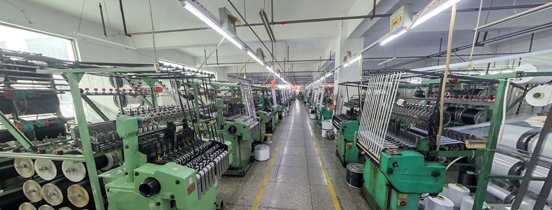 Nylon Zippers Banner