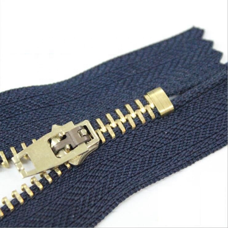 4# Golden Auto Lock Brass Teeth Metal Long Chain Zipper for Pants Eco-Friendly Sustainable Jeans Zipper Home Textiles