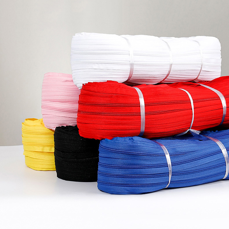 Wholesale Nylon Zipper by the Yard Long Chain Nylon Coil Zippers for for Bags Suitcase