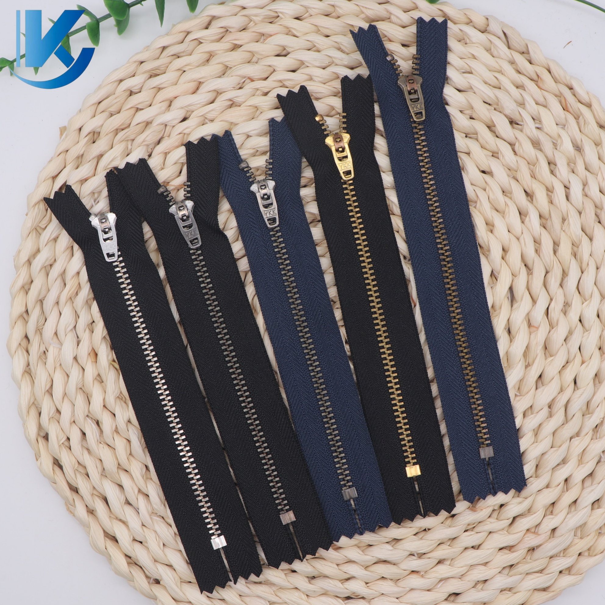 YKK Metal Zipper detail 4