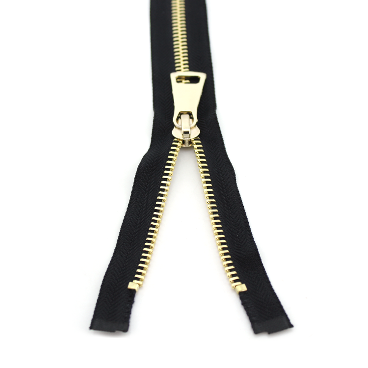 Metal Zipper Detail 1