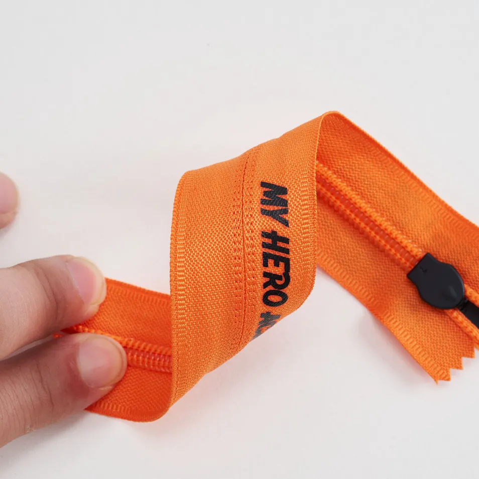 Zipper Detail 3