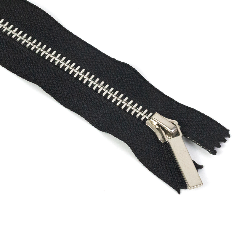 Zipper detail