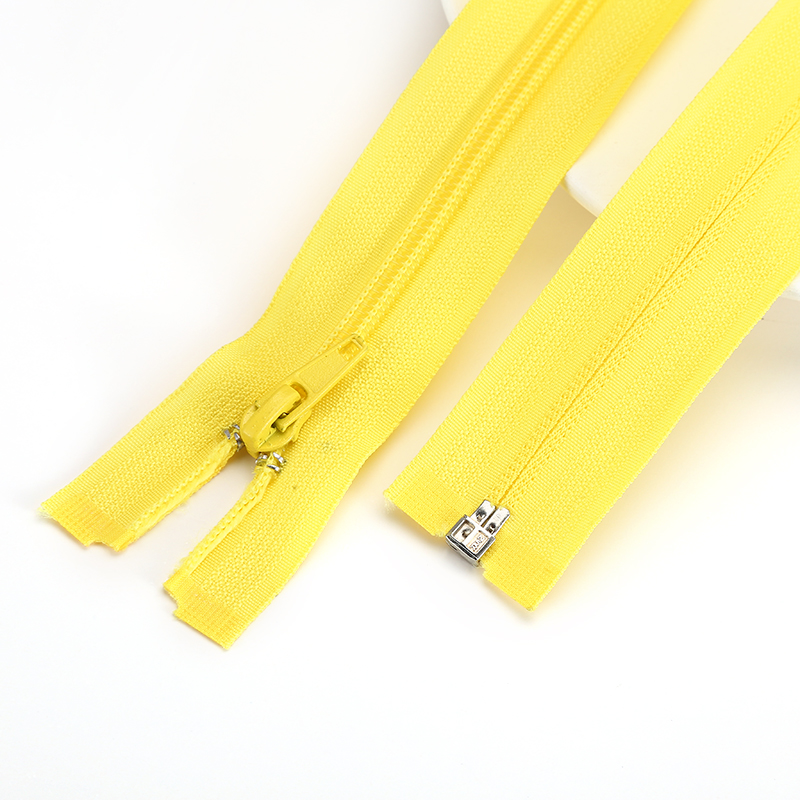 Wholesale High Quality Zipper Tape Heavy Duty Length Multicolored A/L Open End Nylon Zipper for Bags Garment Shoes Home Textile