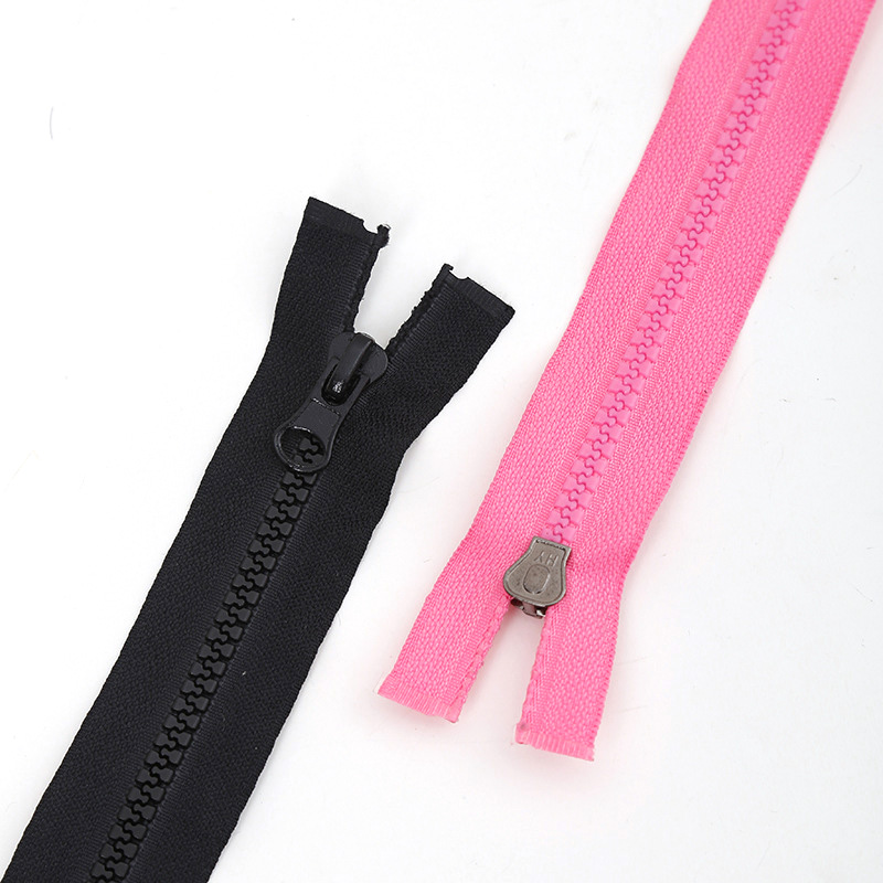 Cheap Resin Zipper Plastic Molded Zipper for Coat Clothing