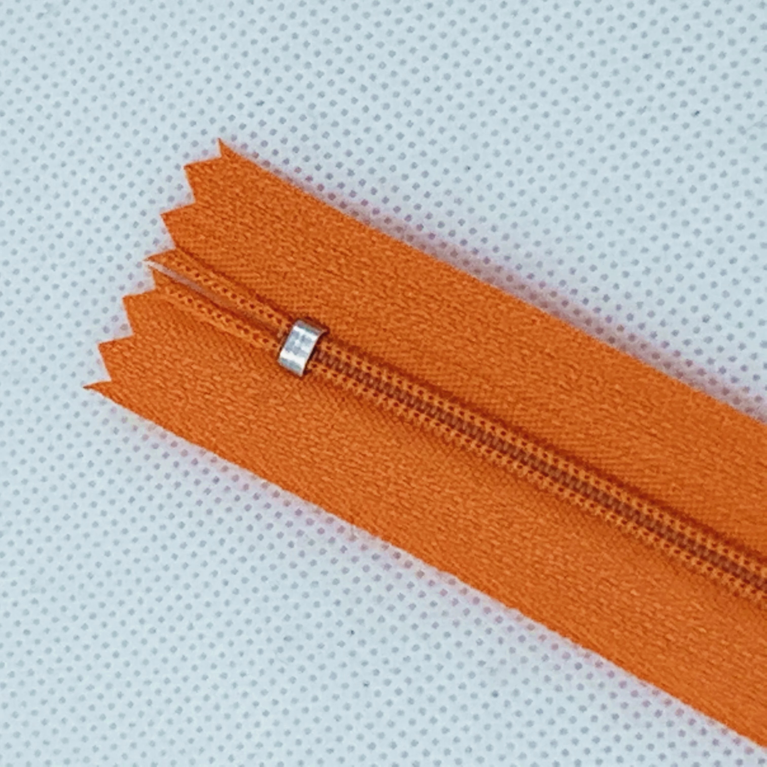Frosted Clear Zipper Close-End Coil #3 Nylon with Slider and Puller Different Color Auto Lock for Garment and Custom Bags