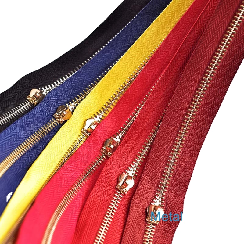Zips Factory High Quality Brass Zipper 3#5#8# Metal Zipper for Handbags Special Bag Parts &amp; Accessories in Trade Stock
