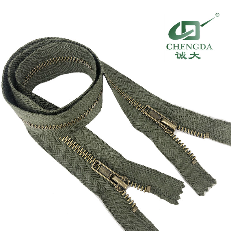 Zipper Detail 6