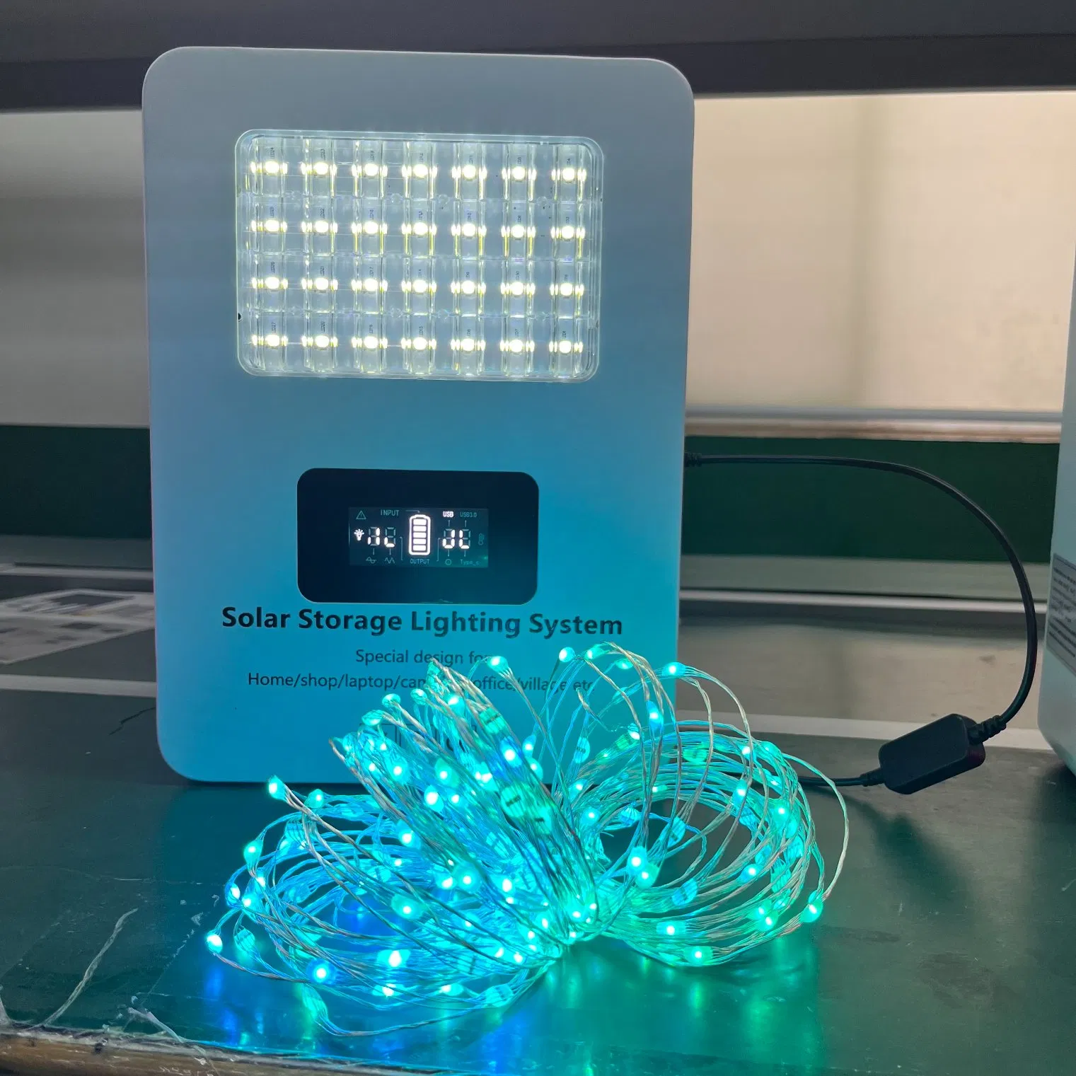300W Geradores Solares Portáteis com Capacidade de Potência e Soquete de Saída Universal Bateria de Lítio