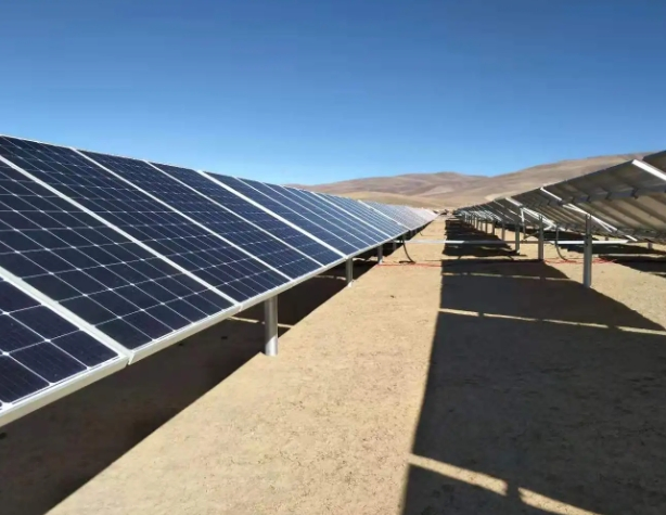 Sistema de Rastreamento Solar de Duplo Eixo Suporte de Montagem Solar em Aço Galvanizado