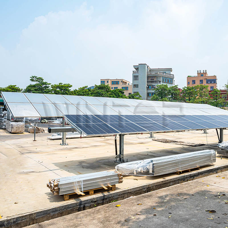 Sistema de Rastreamento Independente de Suporte para Painéis Solares de Eixo Único e Eixo Duplo