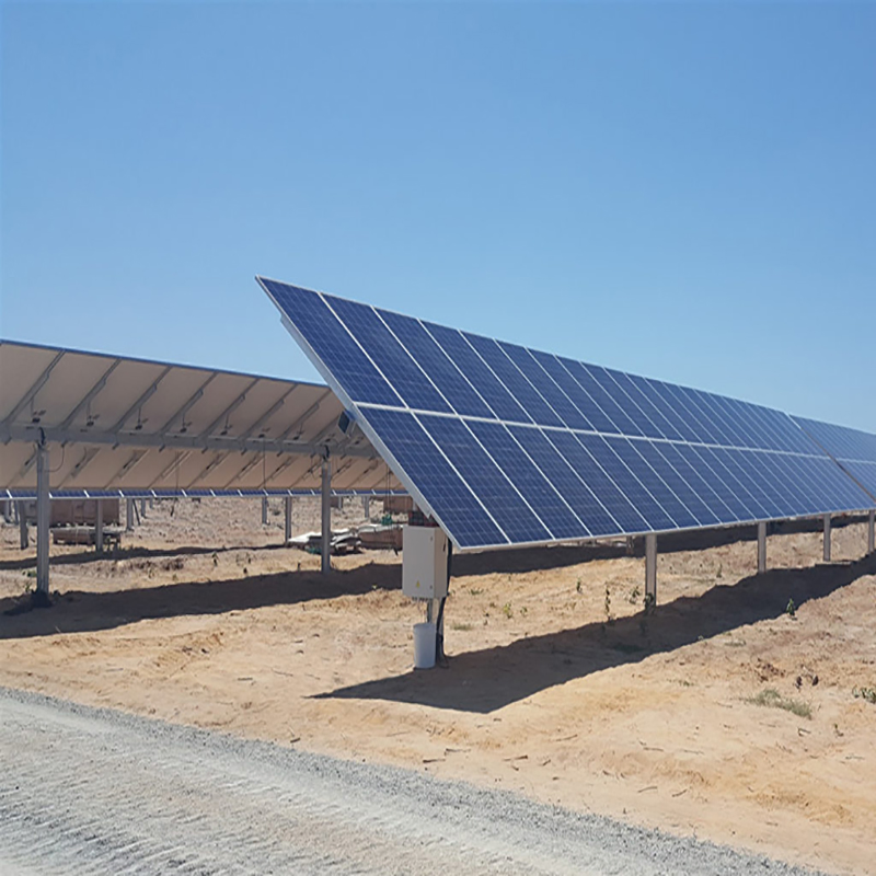 Sistema de Suporte para Painéis Solares com Rastreio Solar Automático de Eixo Horizontal Único