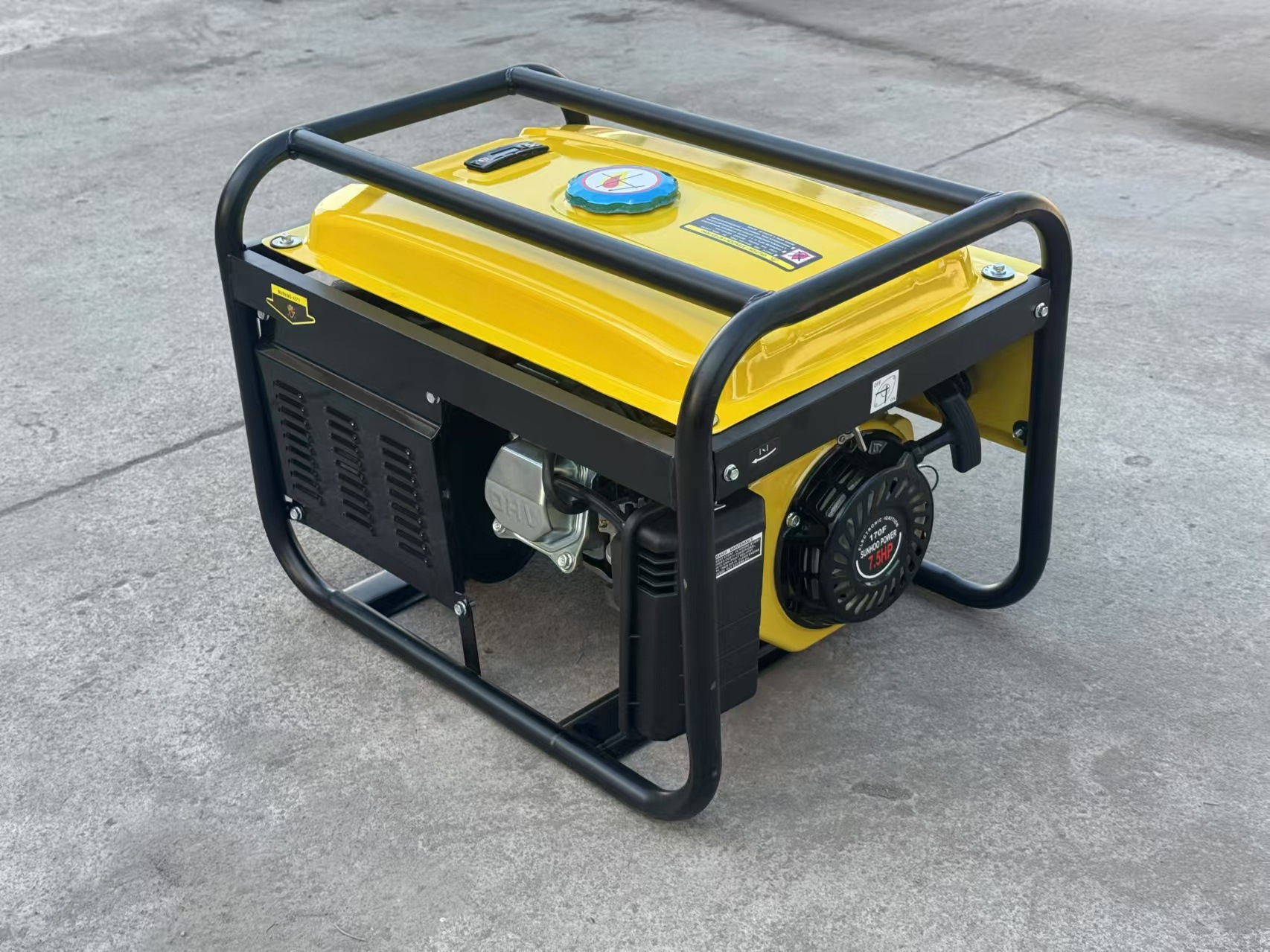 Portable 220V/110V 4-Stroke Gasoline Inverter Generator Set 380V Rated Voltage 5KW Max Power