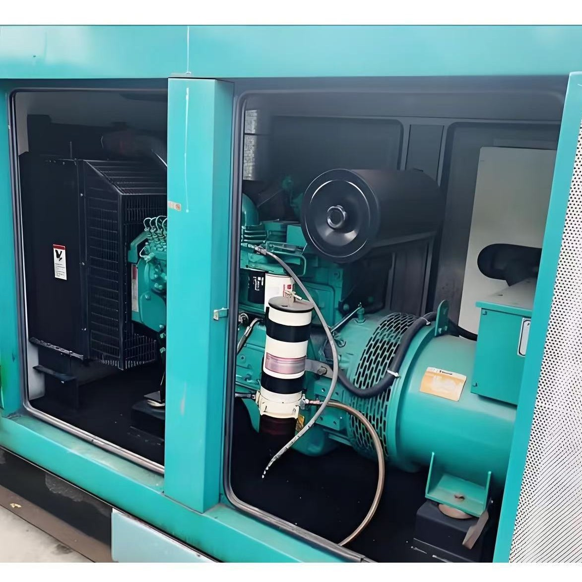 Silent diesel Generator Set, Uninterruptible Emergency Power Supply Backup 350KVA/400KW
