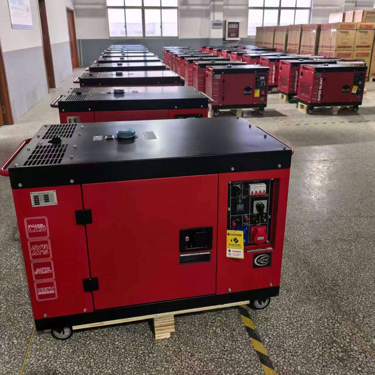 Energy Saving 10KW Silent Type Diesel Generator Air-Cooled 50/60Hz 3000rpm Single Phase For Home And Outdoor