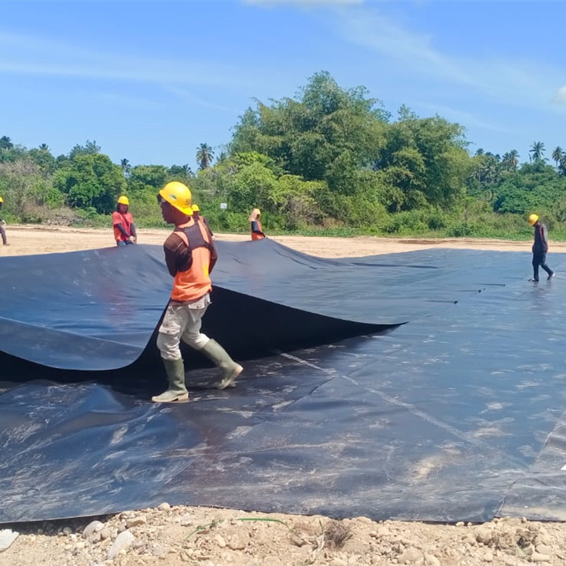 HDPE Geomembrane Biogas Liner Impermeable Membrane For Biogas Digester Sewage Treatment Project
