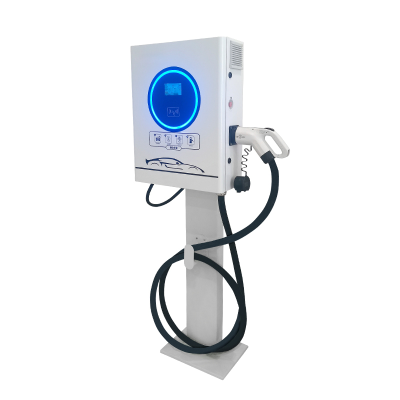 Energy-Efficient Multi-Port Commercial Electric Vehicle Charging Hub Unit