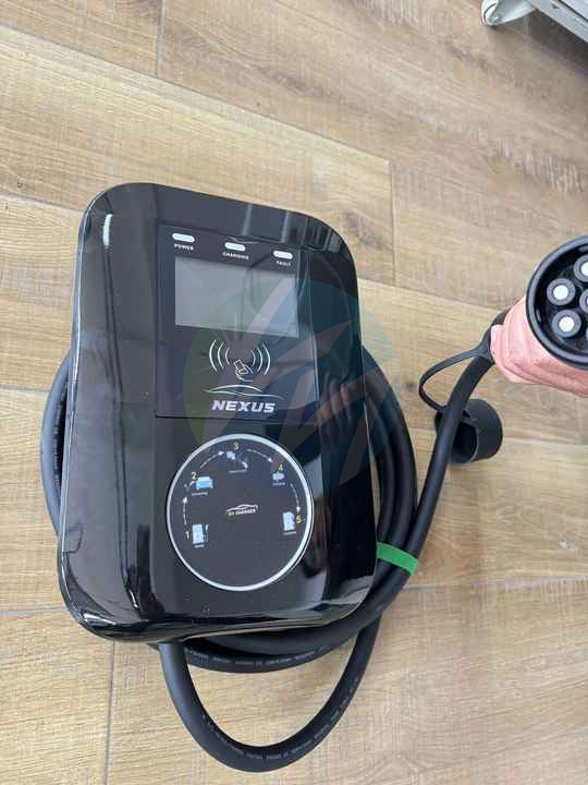 Custom Standard EV Chargers 7kw Type2 EV Charger OEM Selling Golden Supplier EV Charger Manufacturers